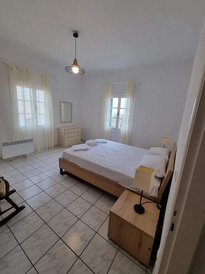 Olga'S Place Spetses Town Екстер'єр фото
